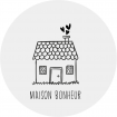 MAISON BONHEUR vêtement pour bébé, article de puériculture (détail)